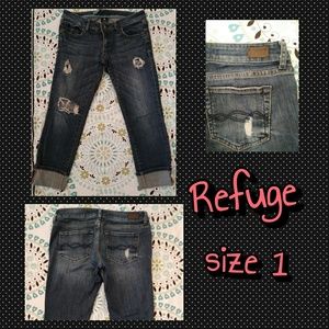 Refuge Ripped Denim Capris. Roll-Cuff